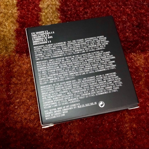 NIB MAC Smokey Metallic x 9 palette - Picture 4 of 6